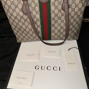 Gucci tote bag
